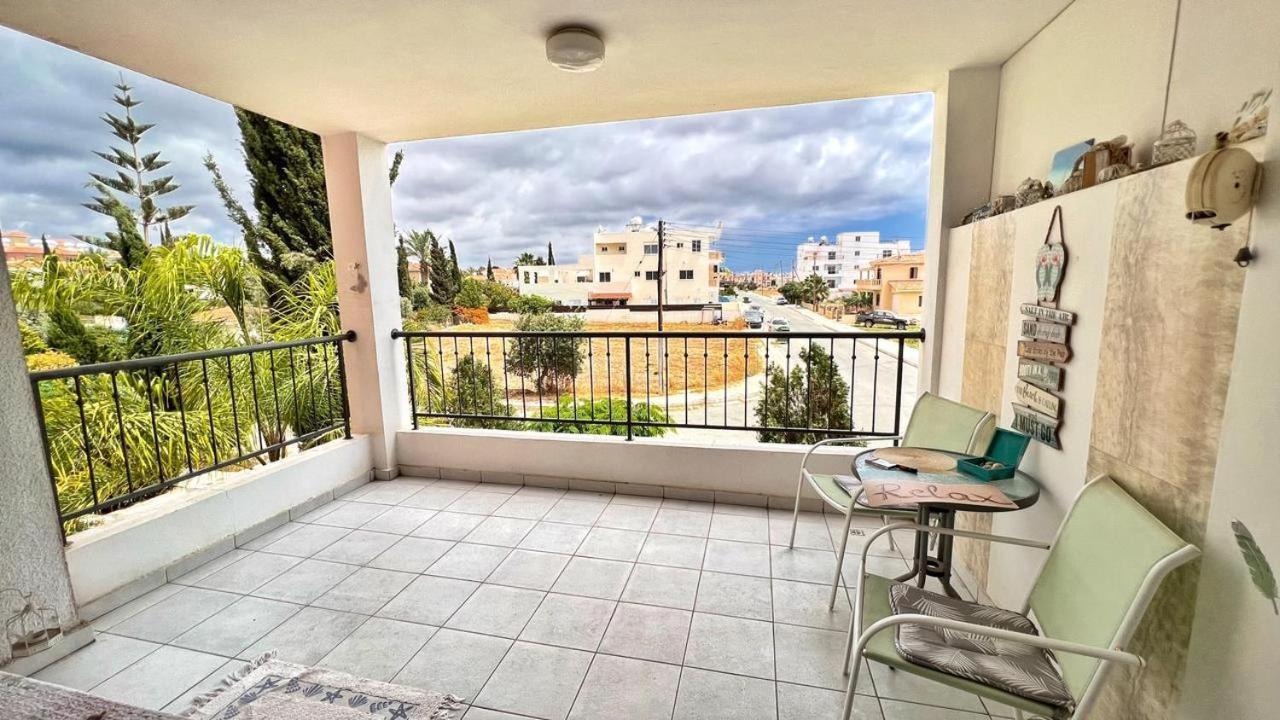Anthea Gardens - Cosy Condo Paphos Exterior foto